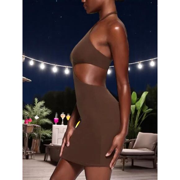 NWT - SKIMS Fits Everybody Halter Cocoa Dress Size: L - Picture 4 of 5